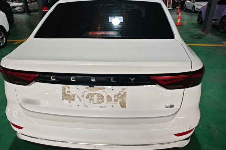 GEELY Emgrand 2025 car image #6