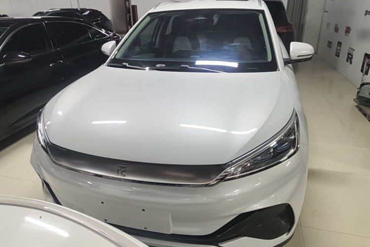 BYD Yuan Plus 2022 immagine di auto #3