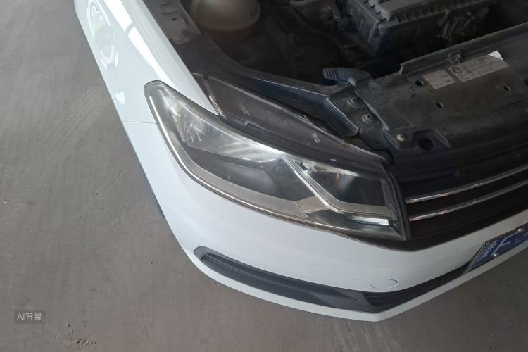 Volkswagen Santana 2017 car image #8
