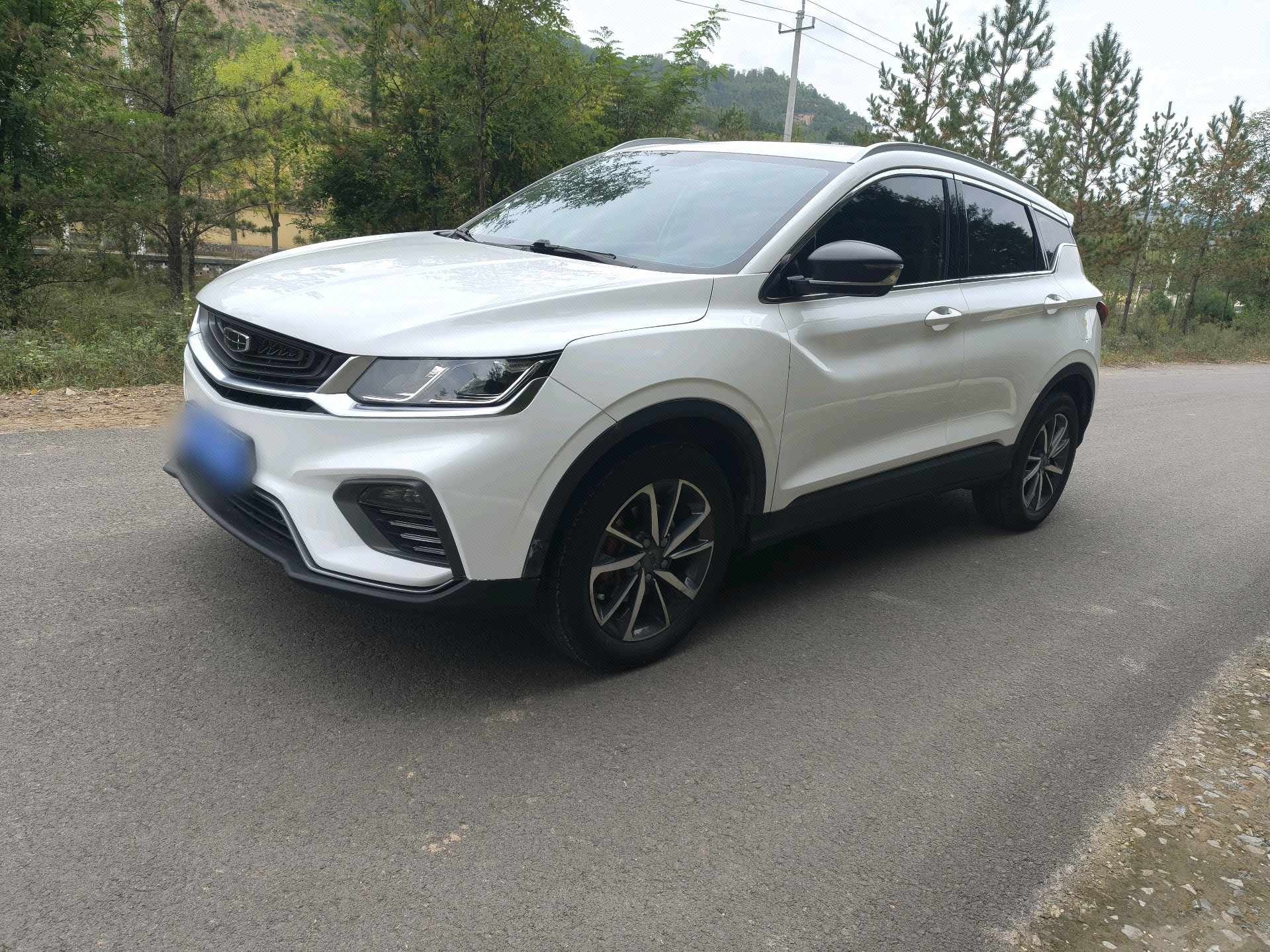 GEELY Coolray 2021 immagine di auto 