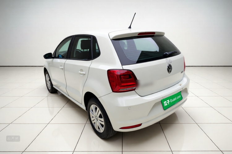 Volkswagen Polo 2018 car image #5