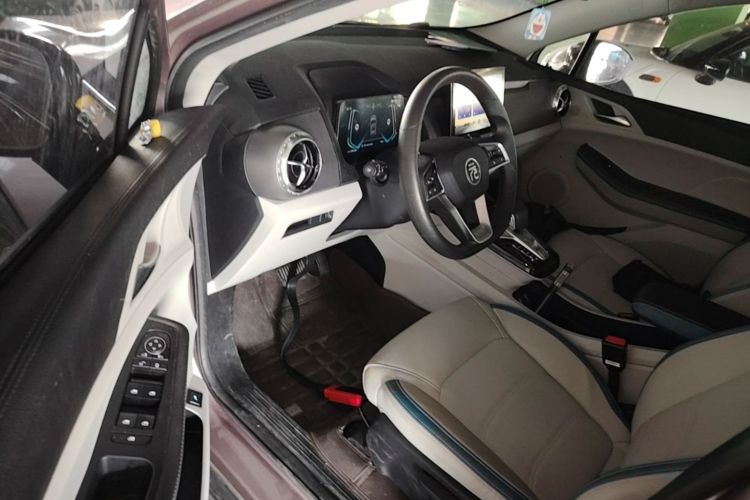 BYD Yuan Pro 2023 #16 BYD Yuan Pro 2023 car image #16
