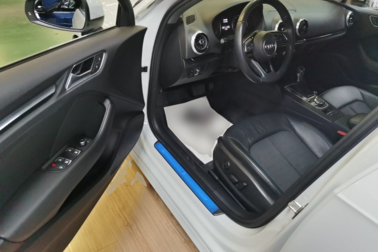 Audi A3 2019 #16 Audi A3 2019 car image #16
