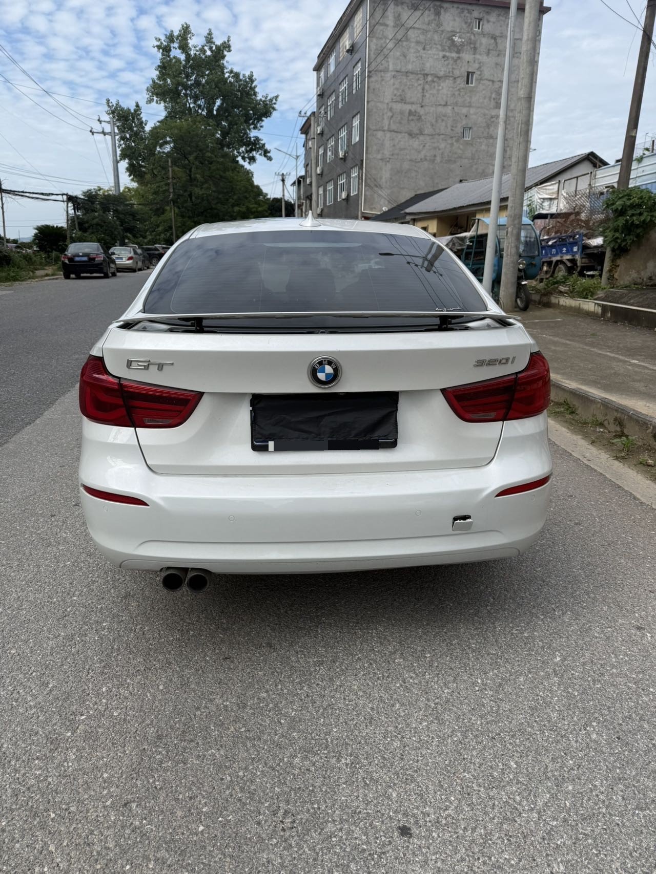 BMW 3 Series GT 2018 صورة سيارة #4