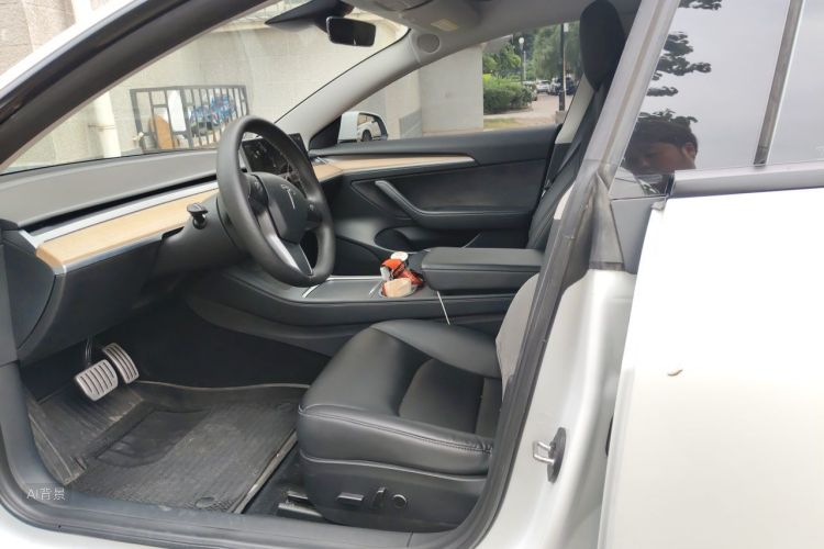 Tesla Model 3 2021 #17 Tesla Model 3 2021 car image #17