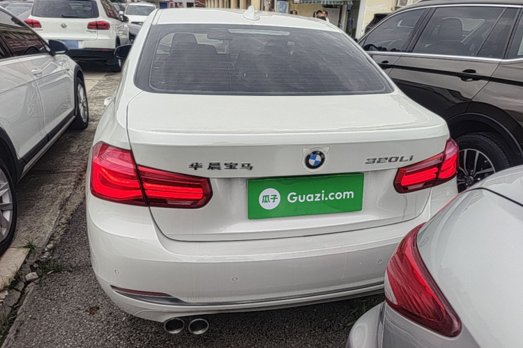 BMW 3 Series 2019 image de voiture #6