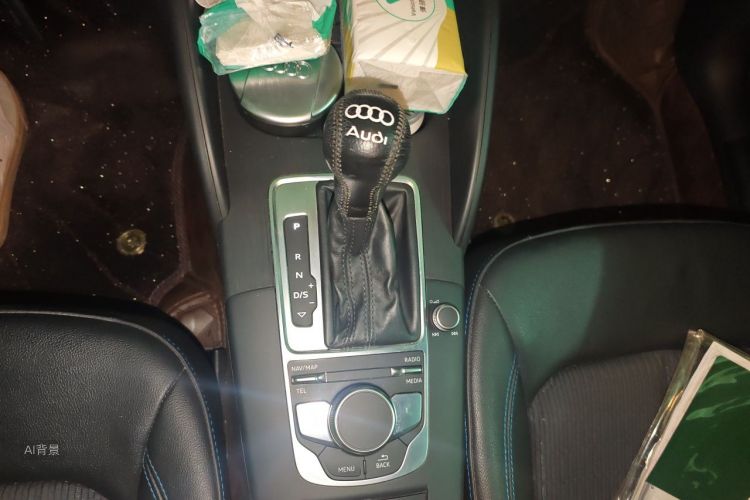 Audi A3 2019 car image #16