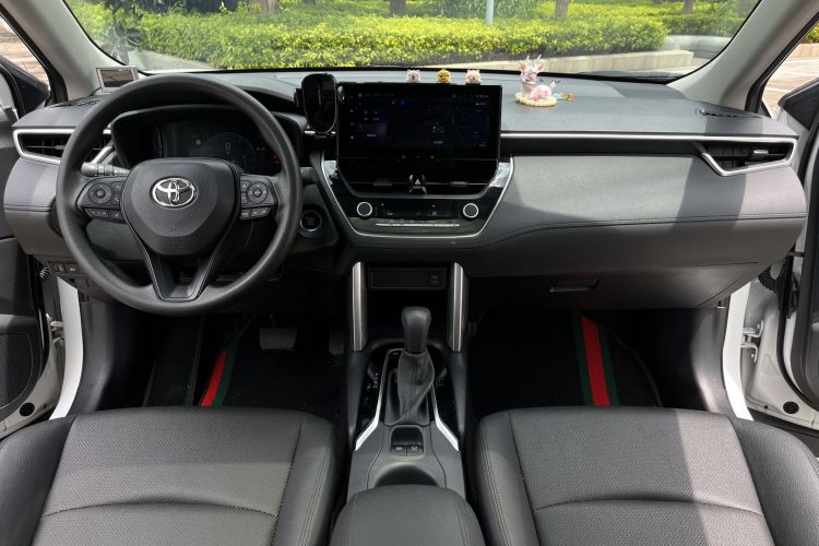Toyota Corolla Cross 2023 #8 Toyota Corolla Cross 2023 car image #8