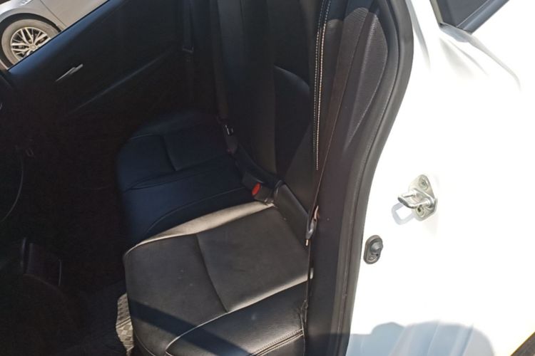 Toyota Corolla 2020 car image #17