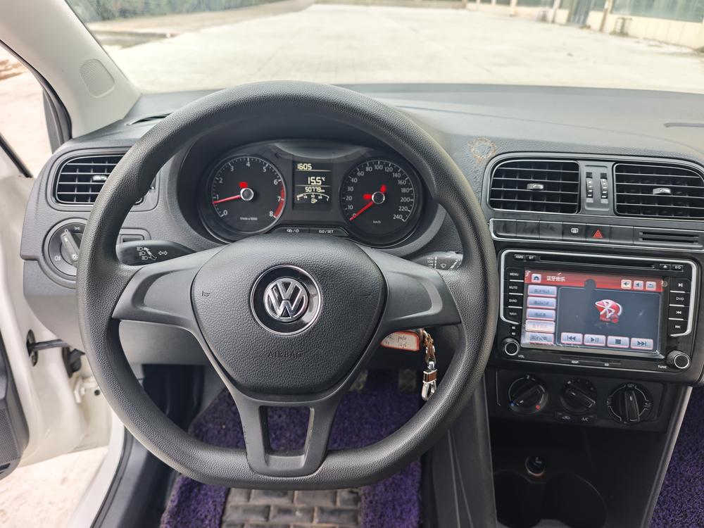 Volkswagen Polo 2015 immagine di auto #9