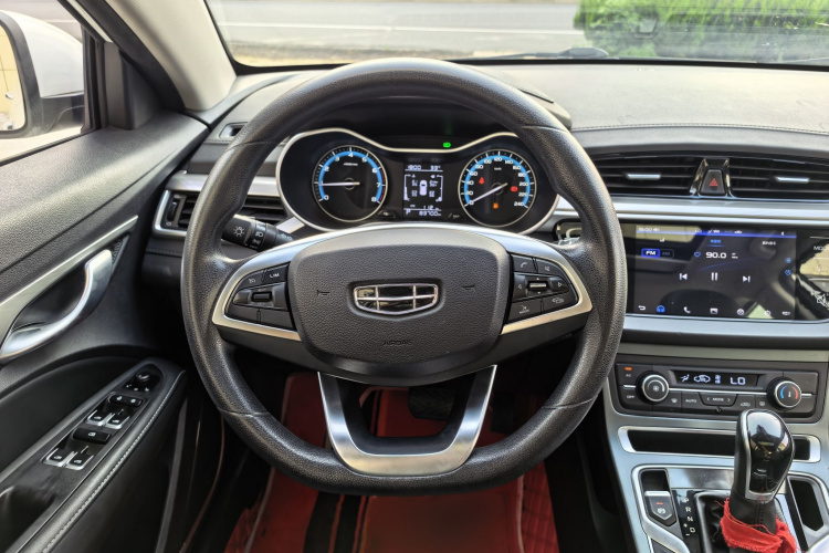 GEELY Emgrand 2021 car image #13