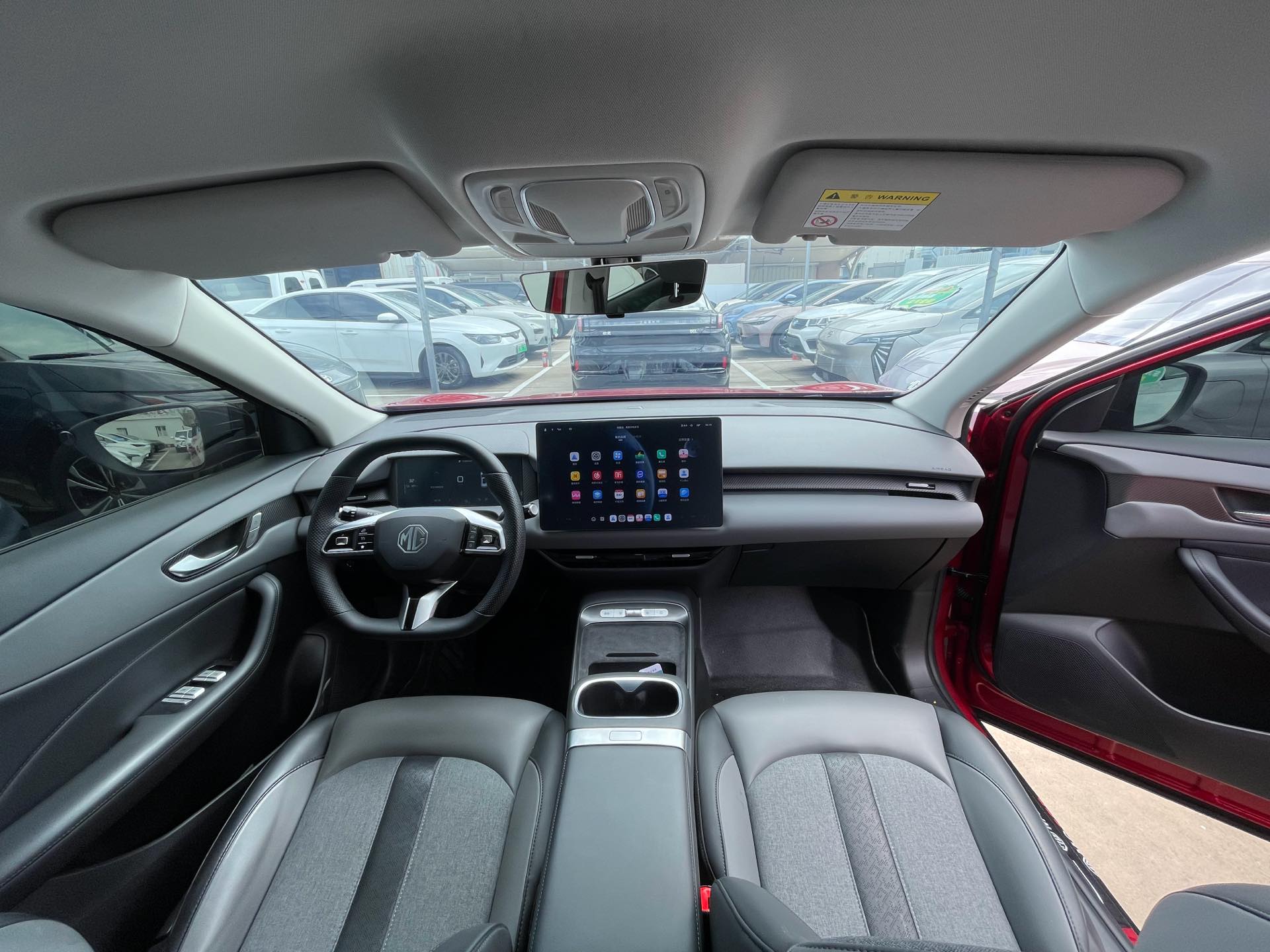 MG ES5 2025 imagem de carro #9