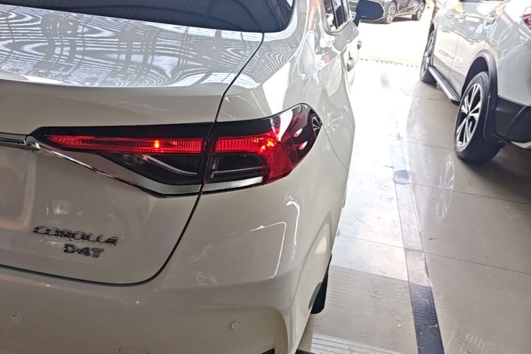 Toyota Corolla 2025 car image #8
