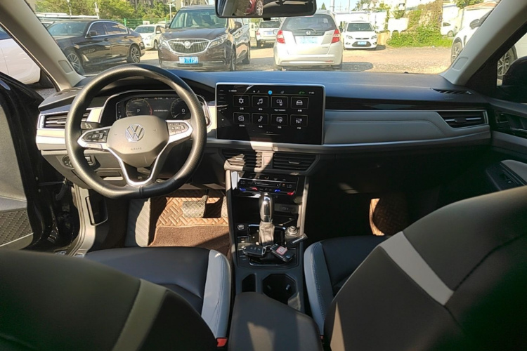 Volkswagen Bora 2023 #11 Volkswagen Bora 2023 изображение автомобиля #11