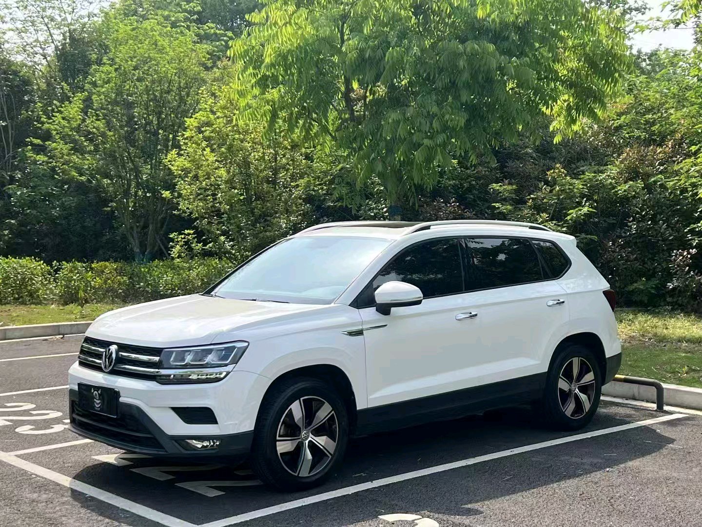 2020 2020 car image