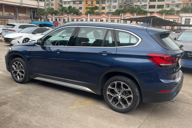 BMW X1 2022 car image #7