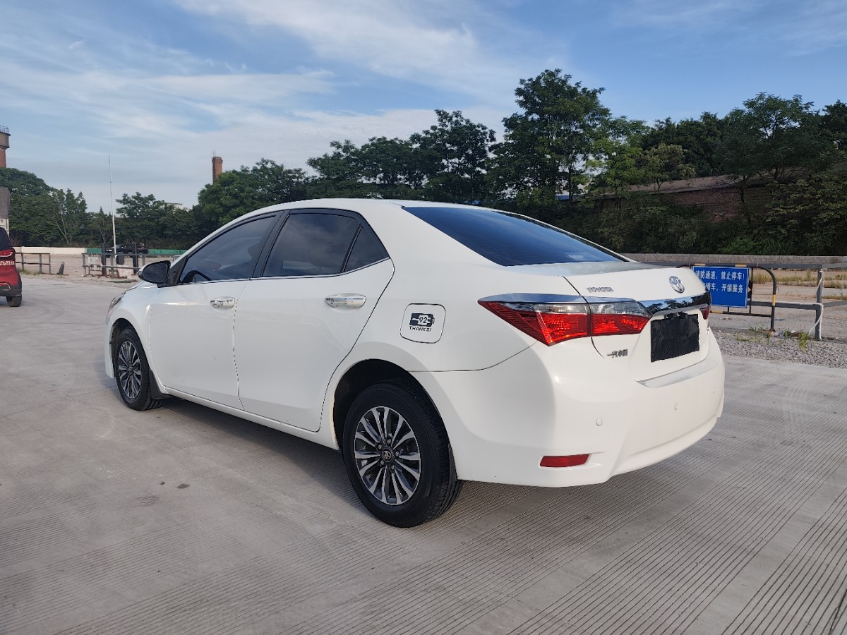 Toyota Corolla 2017 #9 Toyota Corolla 2017 car image #9