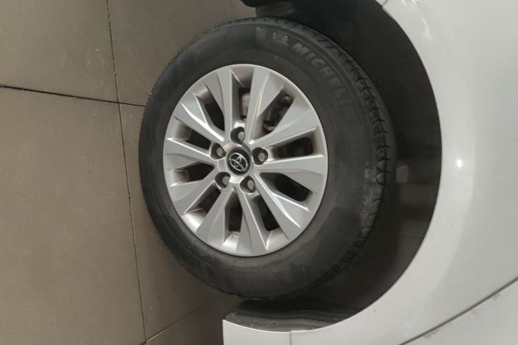 Toyota Corolla 2023 car image #10