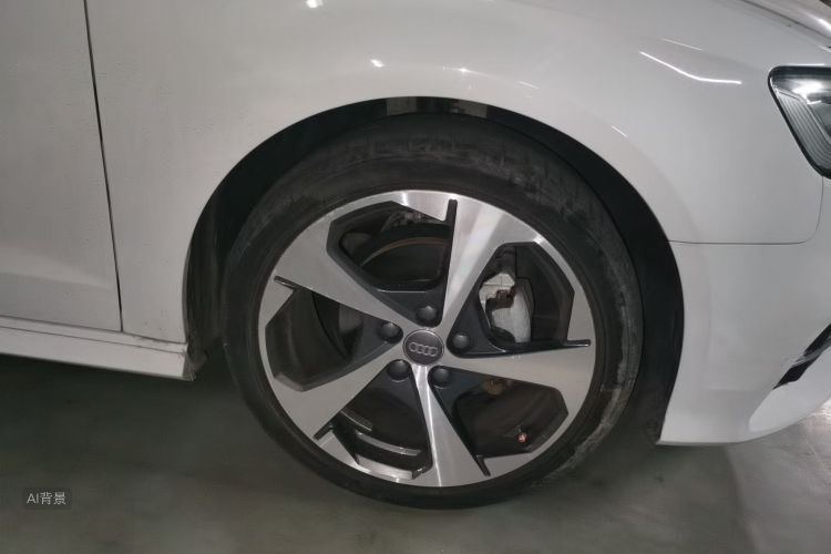 Audi A3 2019 car image #9