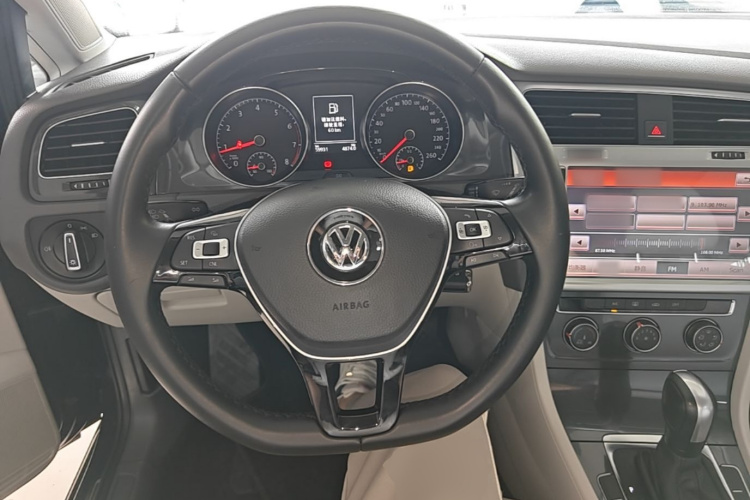 Volkswagen Golf 2018 #11 Volkswagen Golf 2018 car image #11
