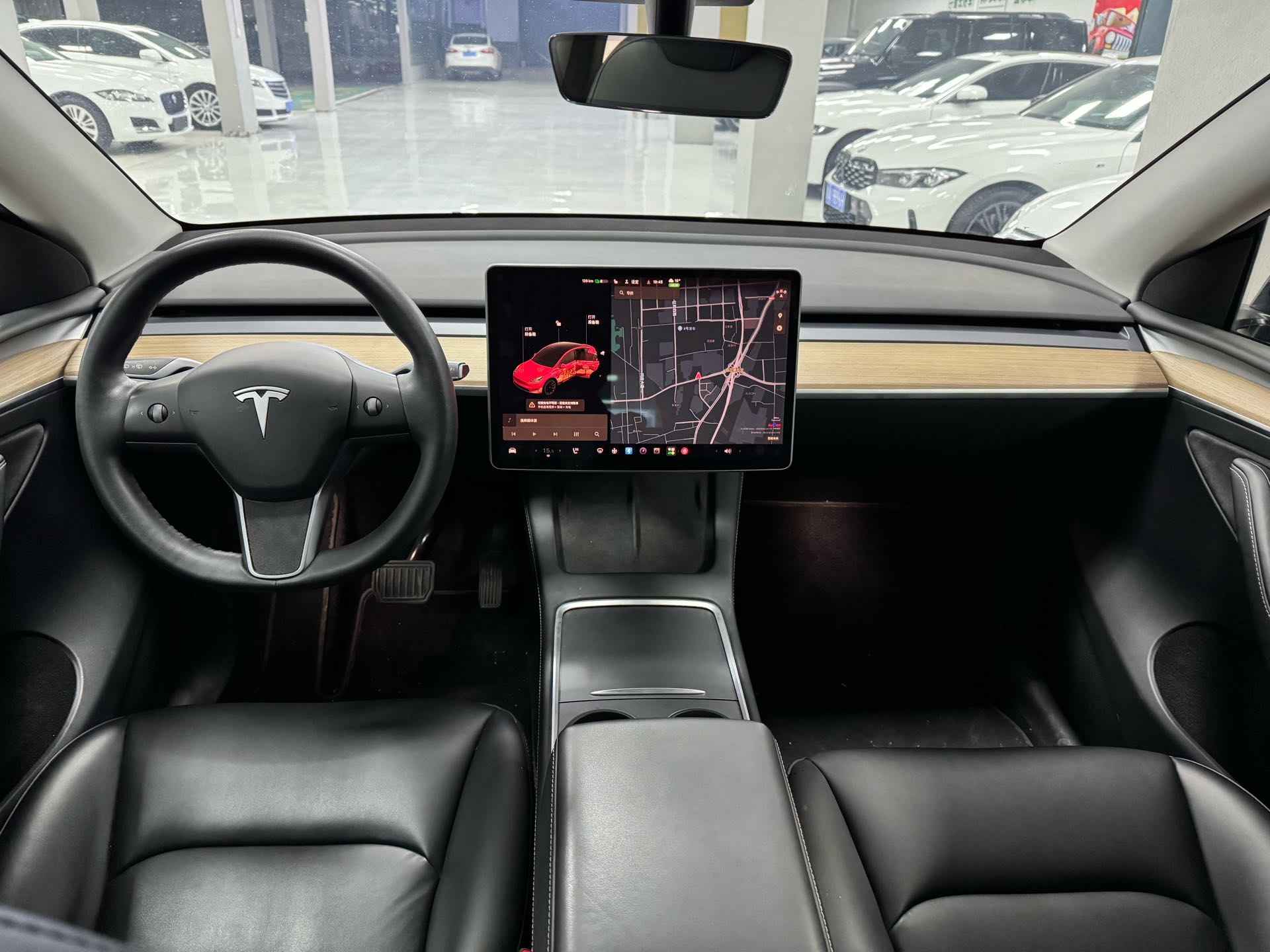 Tesla Model Y 2022 #3 Tesla Model Y 2022 car image #3