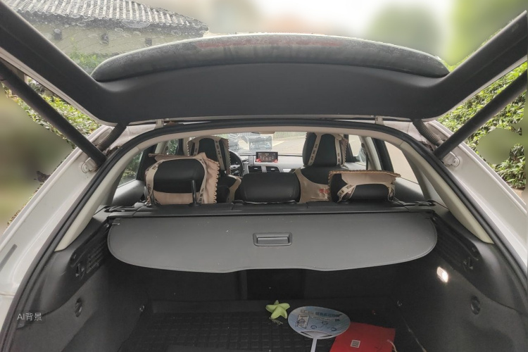 Audi Q3 2016 car image #21
