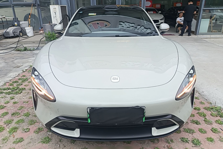 MI SU7 2024 car image #3