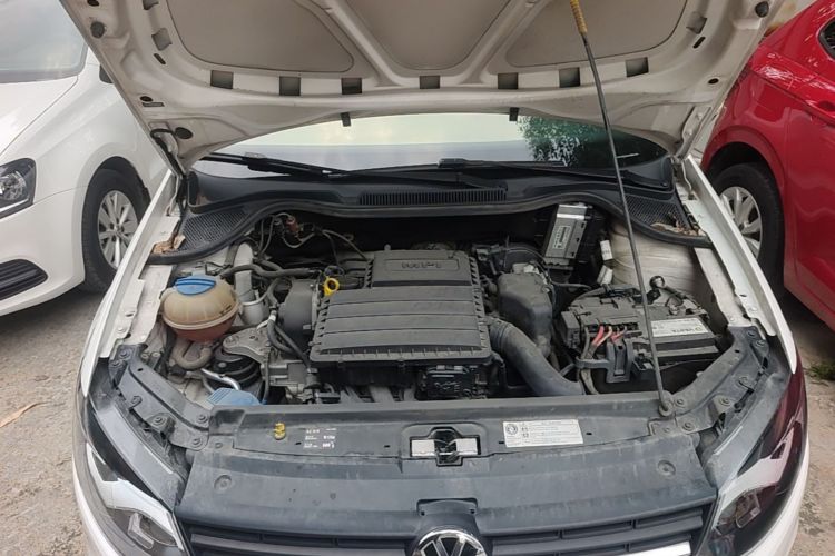 Volkswagen Polo 2019 car image #20