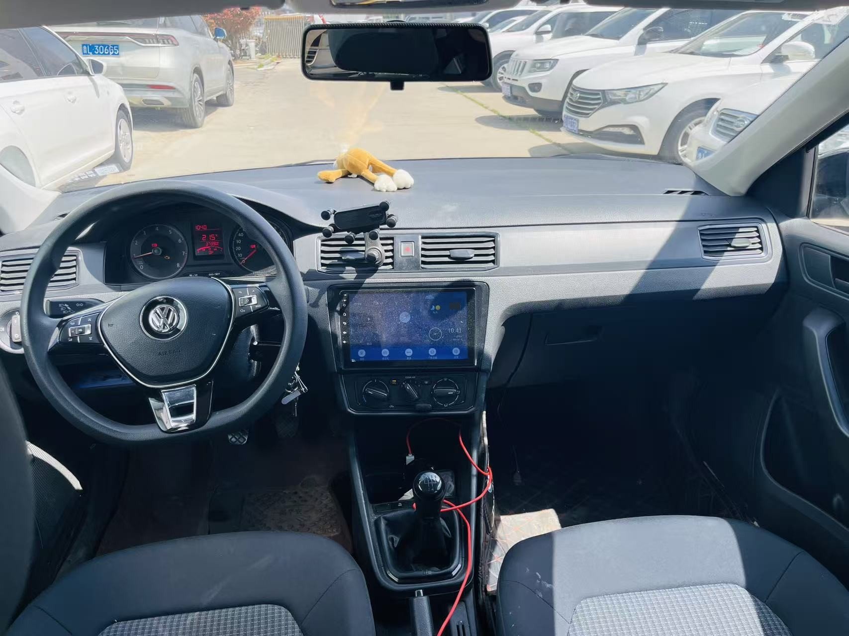 Volkswagen Santana 2021 صورة سيارة #11