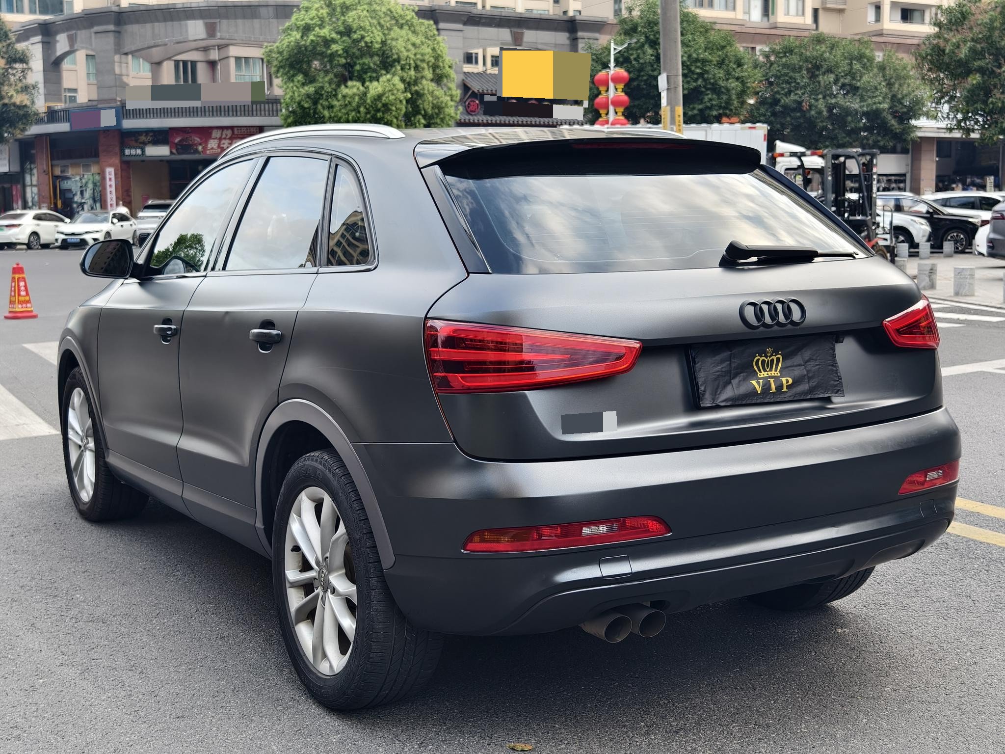Audi Q3 2016 car image #7