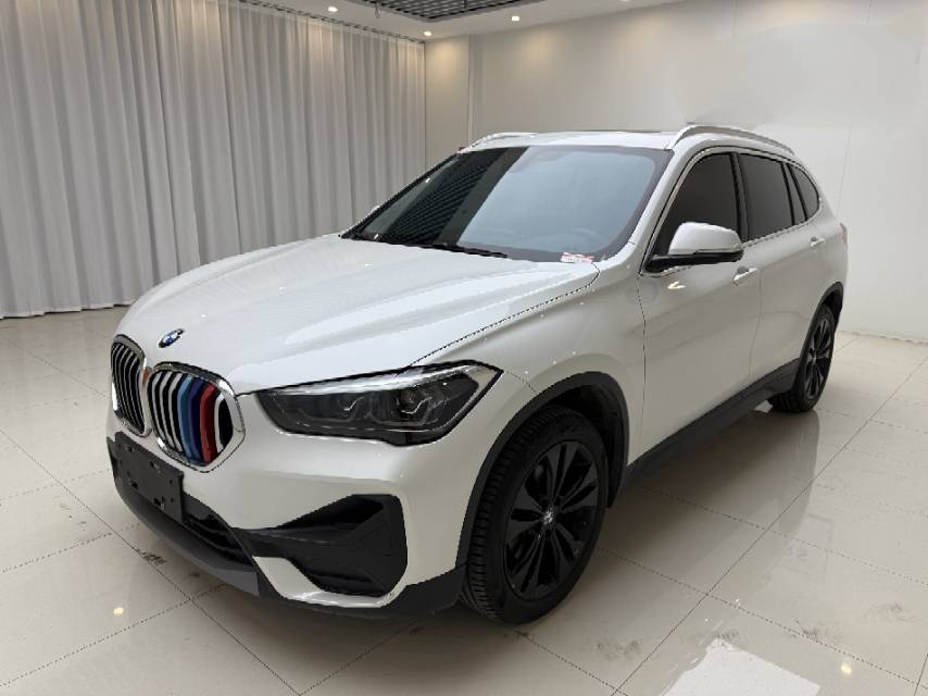 BMW X1 2021 car image 