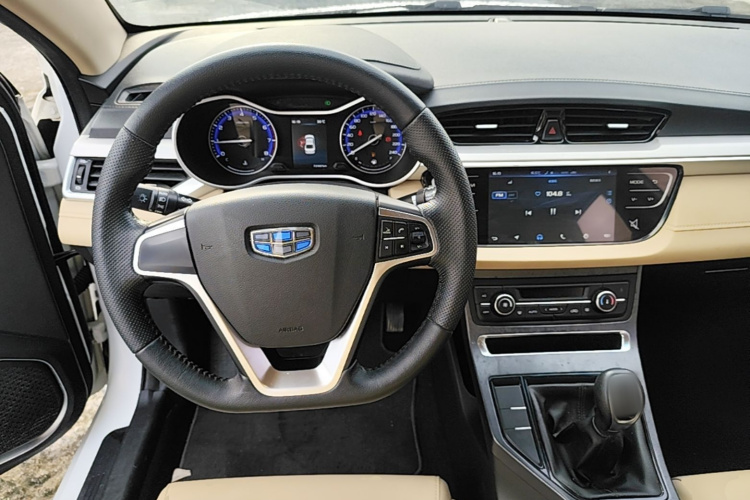 GEELY Emgrand 2018 #15 GEELY Emgrand 2018 car image #15