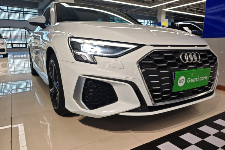 Audi A3 2024 car image #4