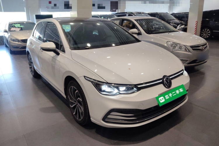 Volkswagen Golf 2021 imagen de coche #4