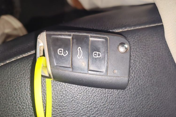 Volkswagen Tharu 2020 #9 Volkswagen Tharu 2020 car image #9