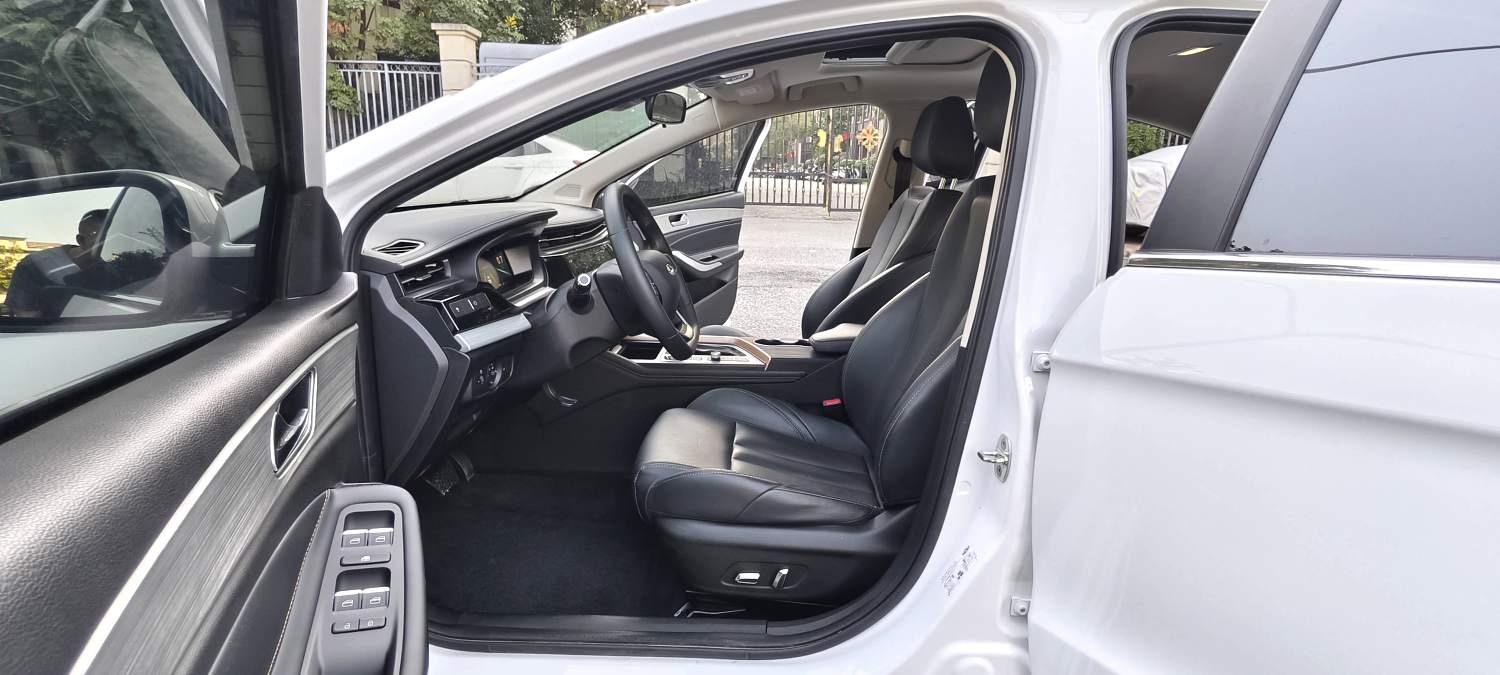 Chery Arrizo 5 Plus 2022 imagen de coche #2