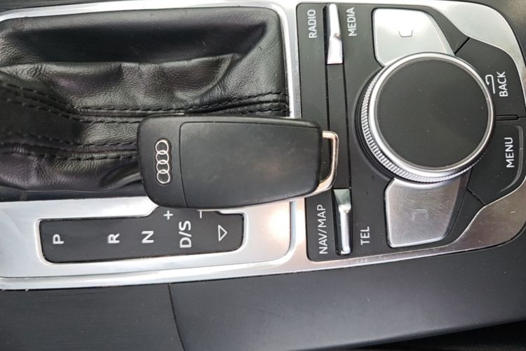 Audi A3 2021 image de voiture #9