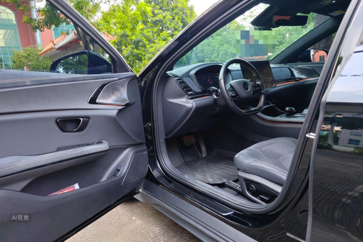 BYD Han 2024 immagine di auto #18