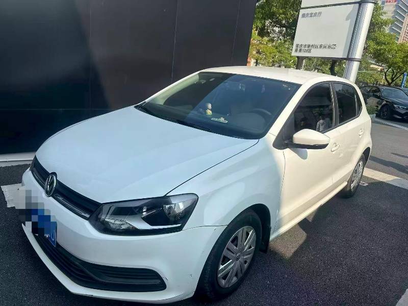 Volkswagen Polo 2018 car image 