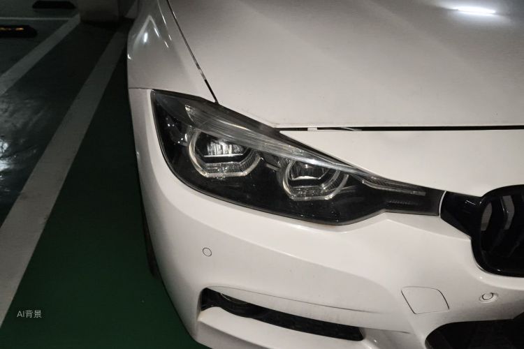 BMW 3 Series 2019 immagine di auto #8