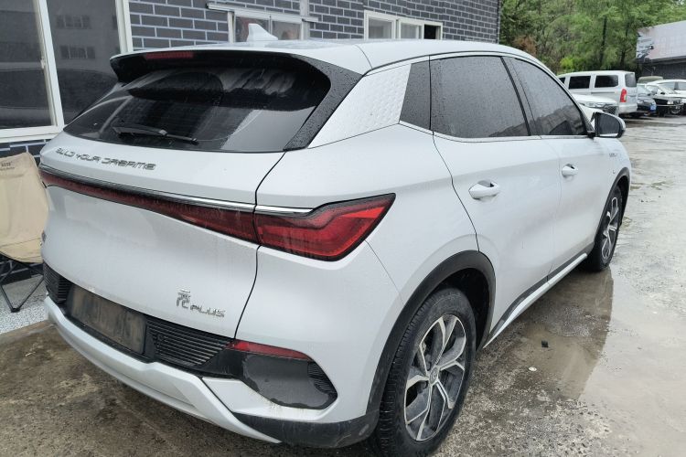 BYD Yuan Plus 2023 immagine di auto #7