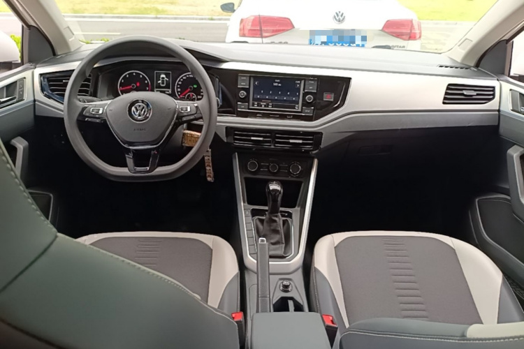 Volkswagen Polo 2019 #10 Volkswagen Polo 2019 car image #10