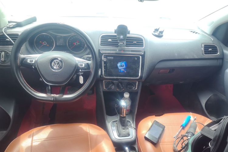 Volkswagen Polo 2018 #11 Volkswagen Polo 2018 car image #11