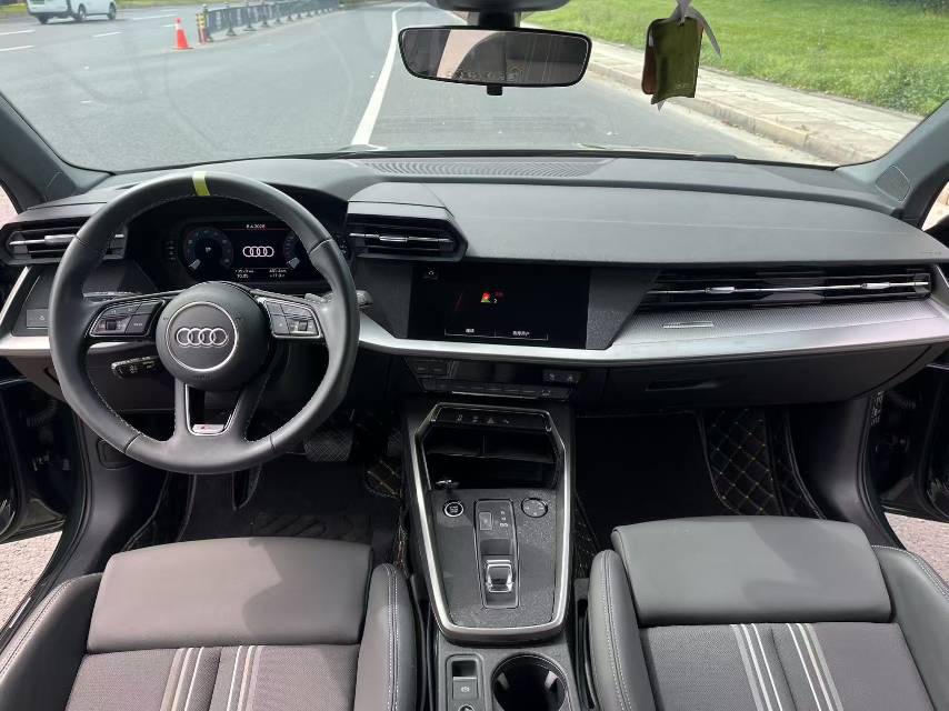 Audi A3 2024 car image #5
