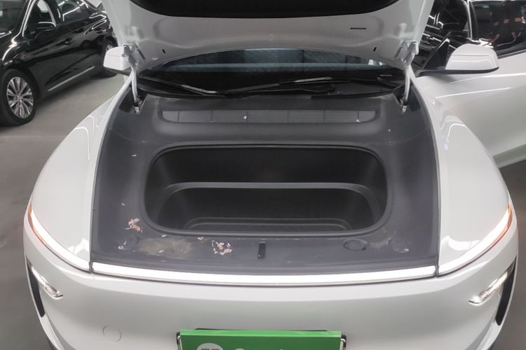Tesla Model Y 2025 #22 Tesla Model Y 2025 immagine di auto #22