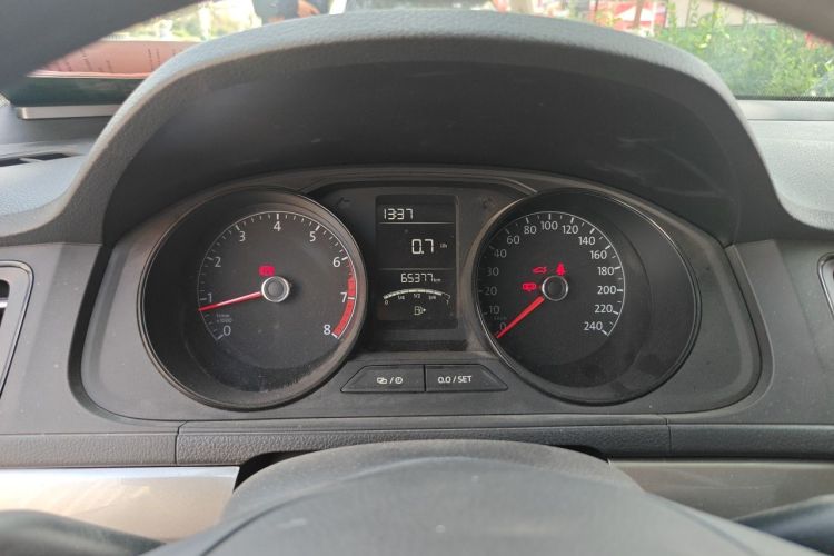 Volkswagen Lavida 2021 car image #12