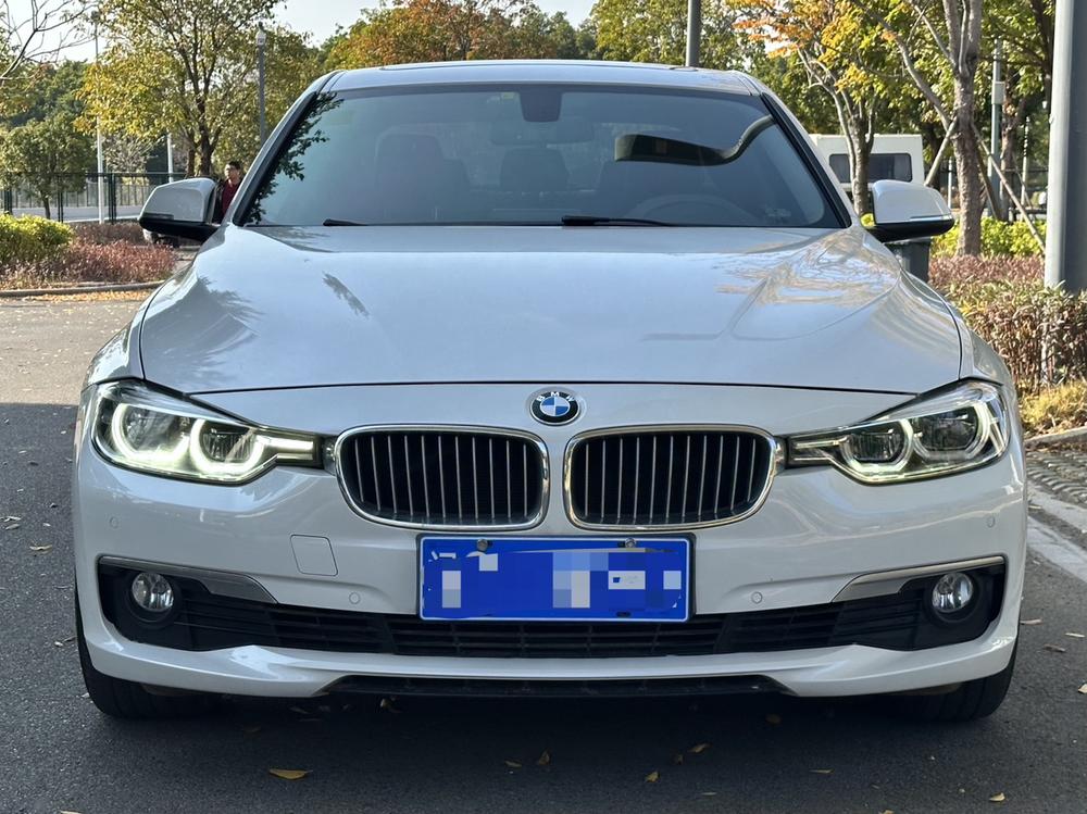 BMW 3 Series 2018 #2 BMW 3 Series 2018 car image #2