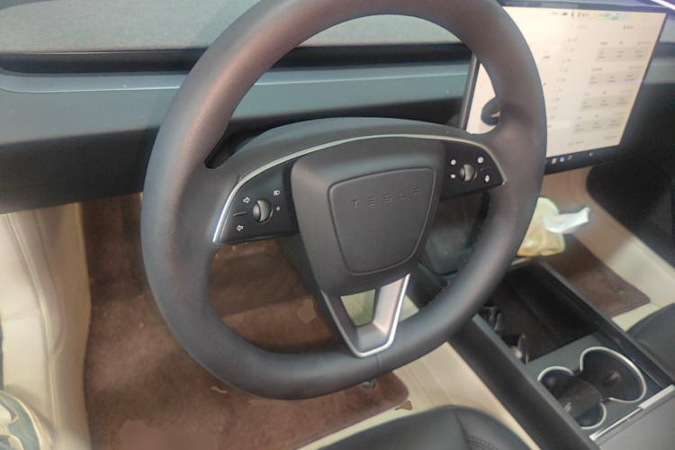 Tesla Model 3 2024 #11 Tesla Model 3 2024 immagine di auto #11