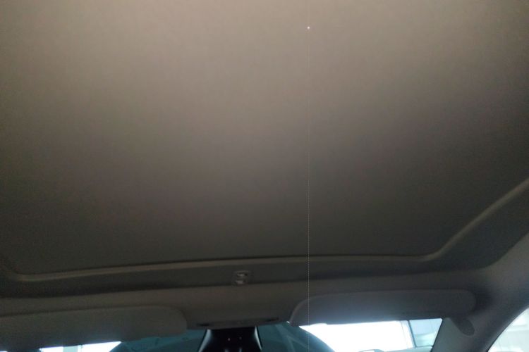 Tesla Model Y 2023 #18 Tesla Model Y 2023 car image #18