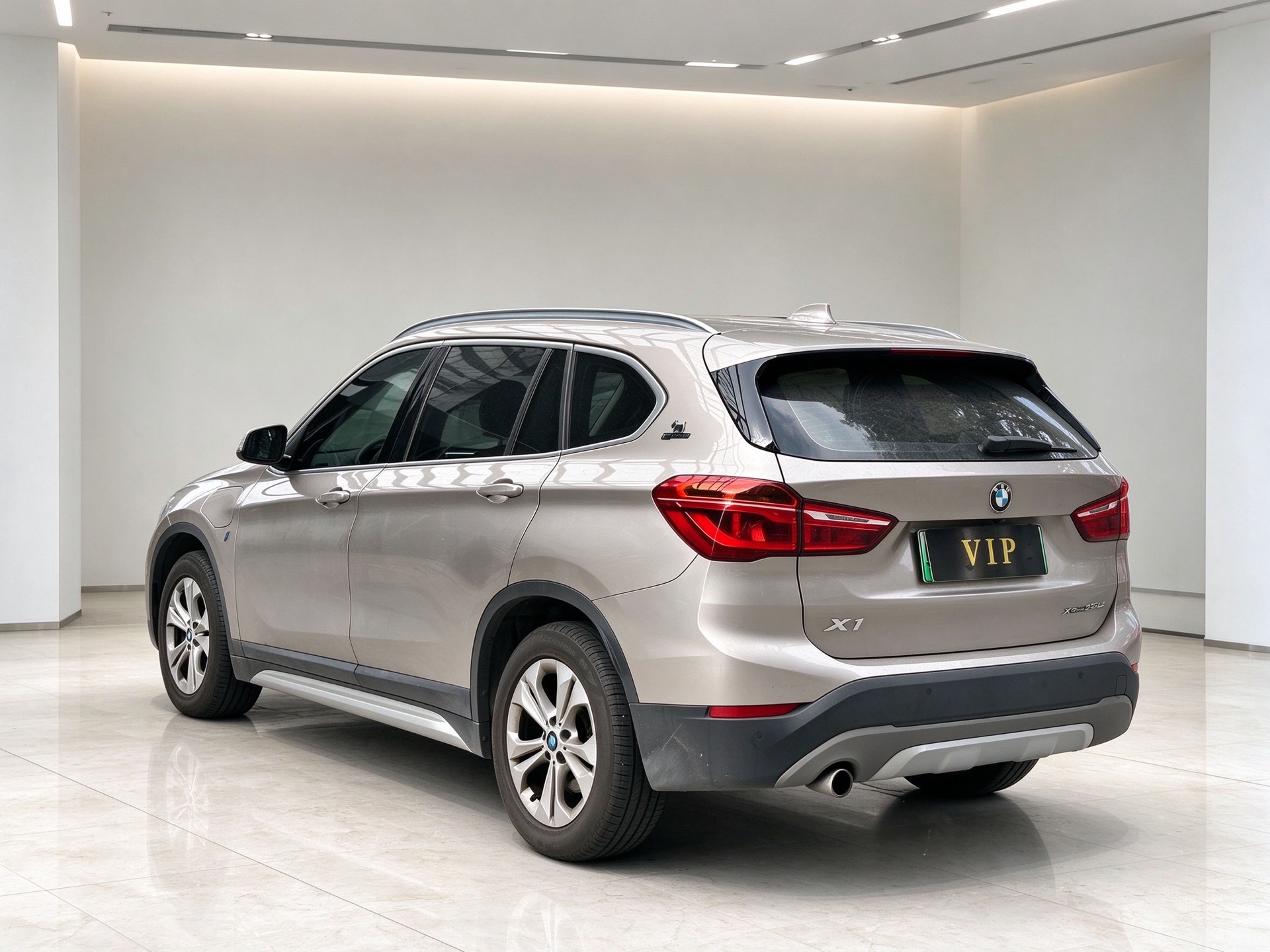 BMW X1 New Energy 2019 #4 BMW X1 New Energy 2019 car image #4